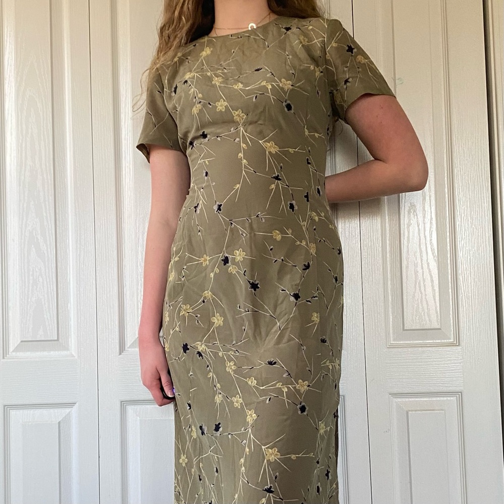 GREEN VINTAGE MAXI DRESS OLIVE NORTON MCNAUGHTON SIZE 12 TAN FLORAL CREAM